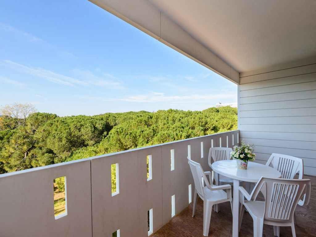 Apartment In Lignano Sabbiadoro 21783 Bagian luar foto