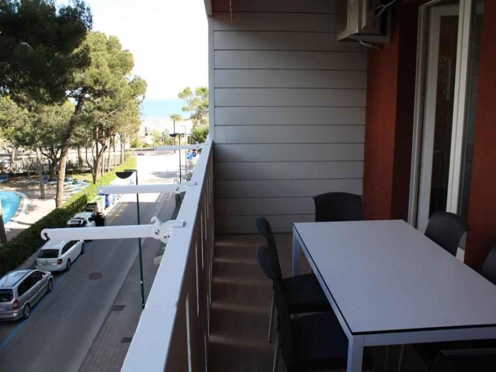 Apartment In Lignano Sabbiadoro 21783 Bagian luar foto